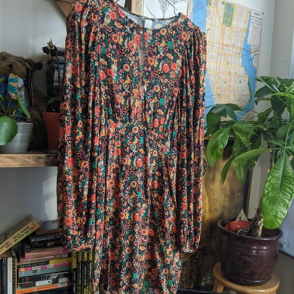 Floral Bell Wide Sleeve Dress H&M sz6 multicolor - Picture 2 of 9